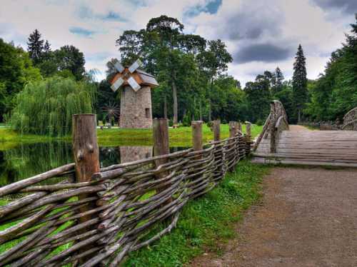 вы никуда не летите: как брестская турфирма обманывала клиентов